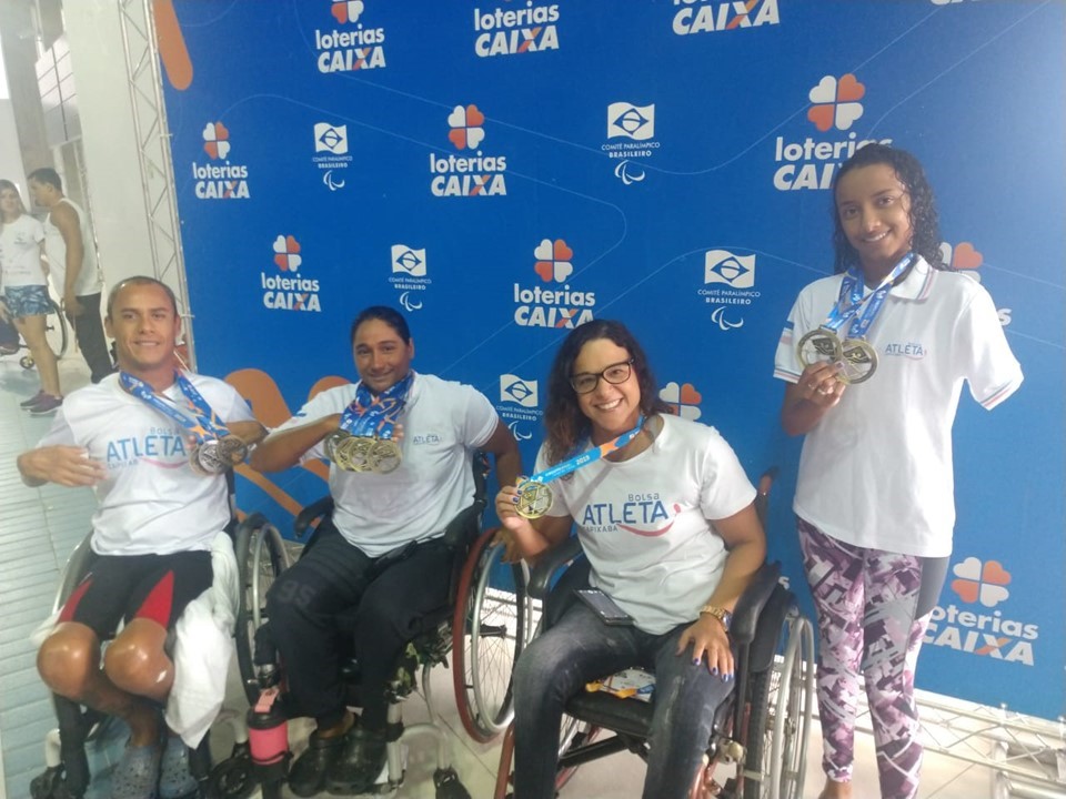 Nadadores capixabas conquistam 11 medalhas no Circuito Brasil Loterias Caixa