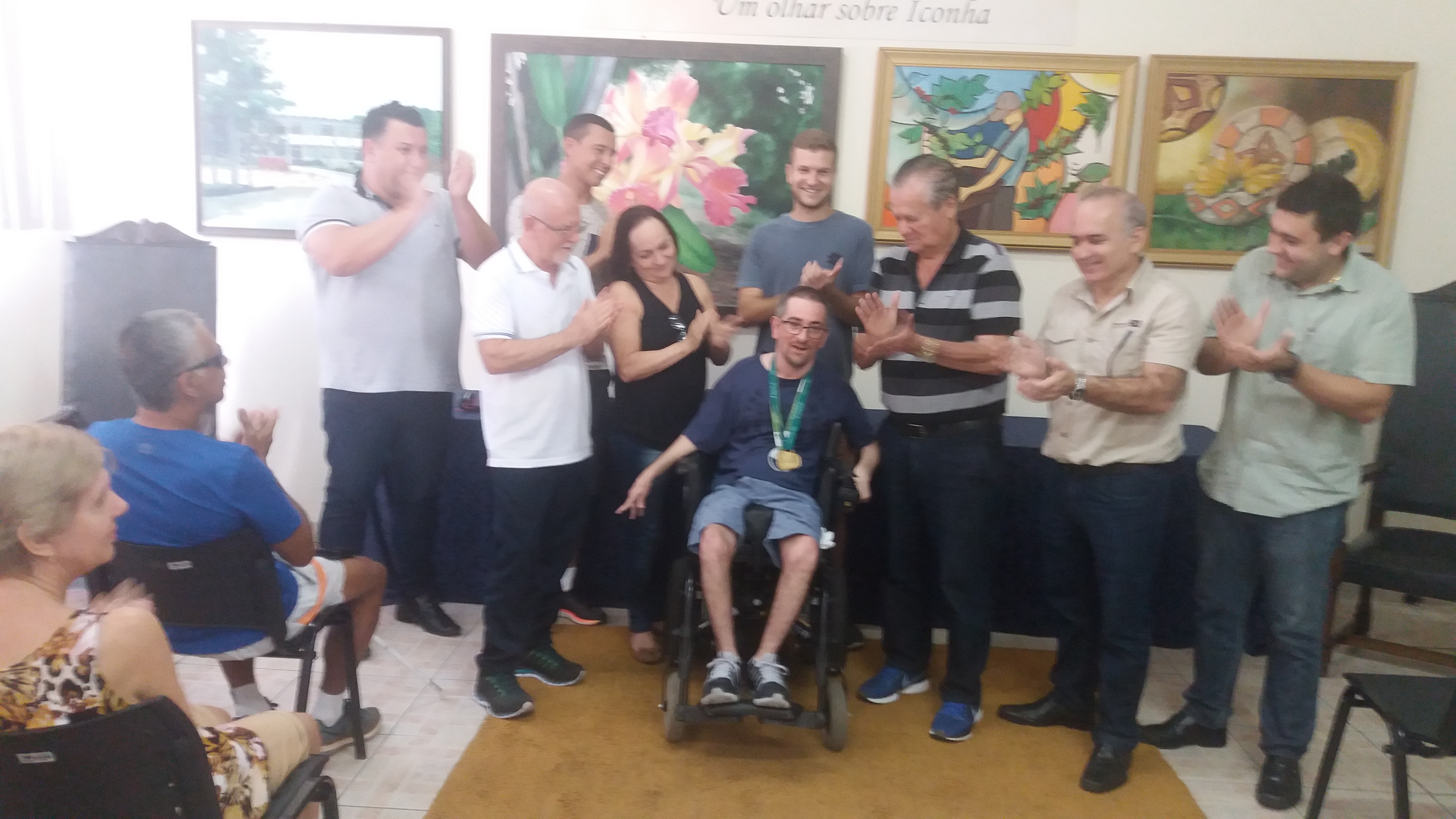 Atleta Iconhense é Homenageado Após Conquista da Prata no Rio de Janeiro