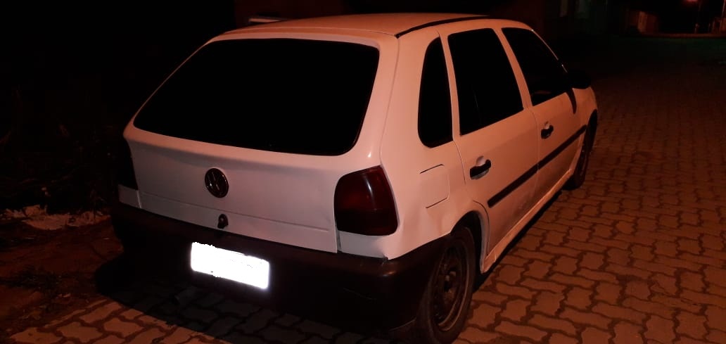 PM RECUPERA VEÍCULO FURTADO EM PIÚMA