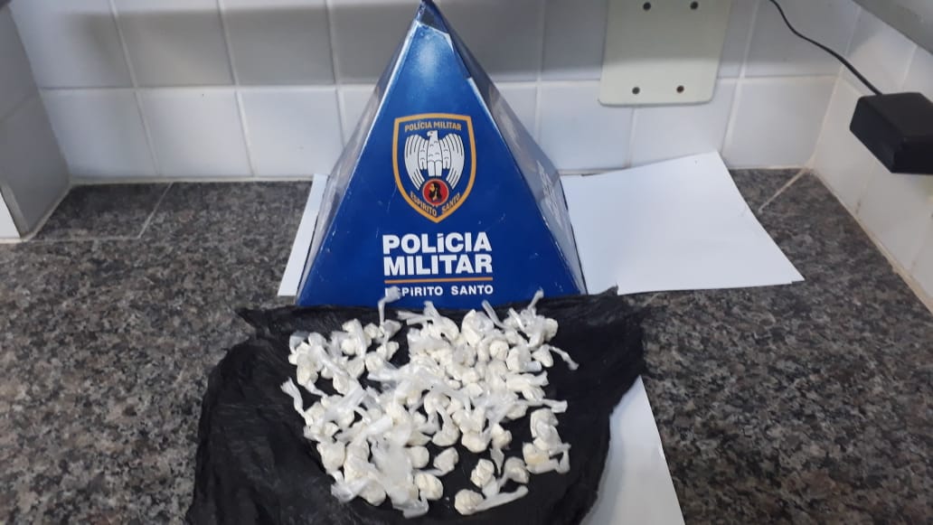 MILITARES DA 10ª COMPANHIA INDEPENDENTE APREENDE DROGAS EM RODOVIA