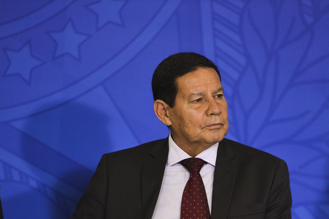 Mourão diz que guerra econômica entre China e EUA afeta o Brasil