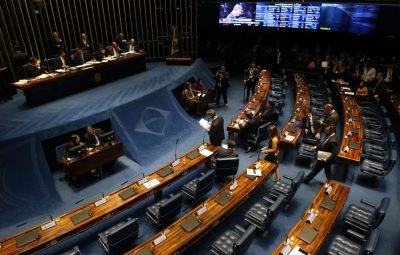 senado 1 400x255 - Fim da votação de destaques à reforma da Previdência fica para amanhã