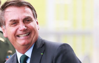Bolsonaro 400x255 - Bolsonaro sanciona lei que institui carteira nacional do autista