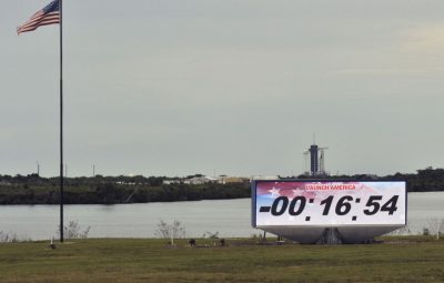 space exploration spacex launch 400x255 - Mau tempo adia lançamento da missão espacial tripulada da SpaceX