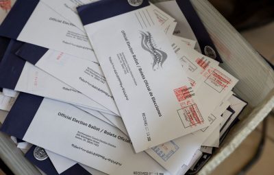 EUA 400x255 - Juiz ordena busca por cédulas não entregues no serviço postal dos EUA