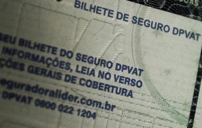 DPVAT 400x255 - Donos de veículos não vão pagar Seguro DPVAT em 2021