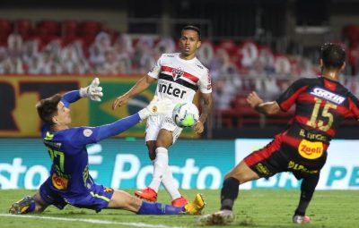 Sao Paulo vence o Sport e se mantem na lideranca isolada da Serie A 400x255 - São Paulo vence o Sport e se mantém na liderança isolada da Série A