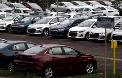 carros 400x255 - Veja calendário de pagamento do IPVA em cada estado e no DF