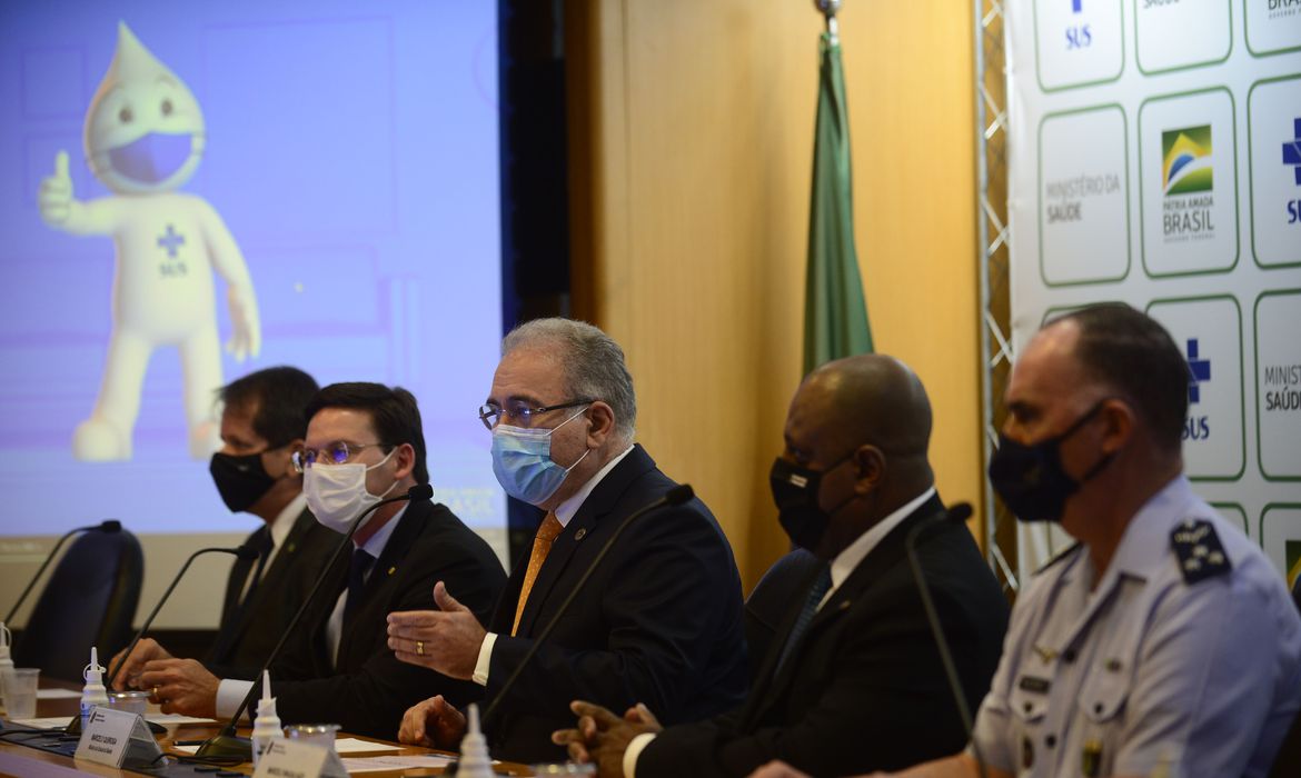 Governo anuncia plano de vacinação para atletas olímpicos