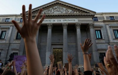 Espanha diz que sexo nao consensual e estupro e endurece leis 400x255 - Espanha diz que sexo não consensual é estupro e endurece leis