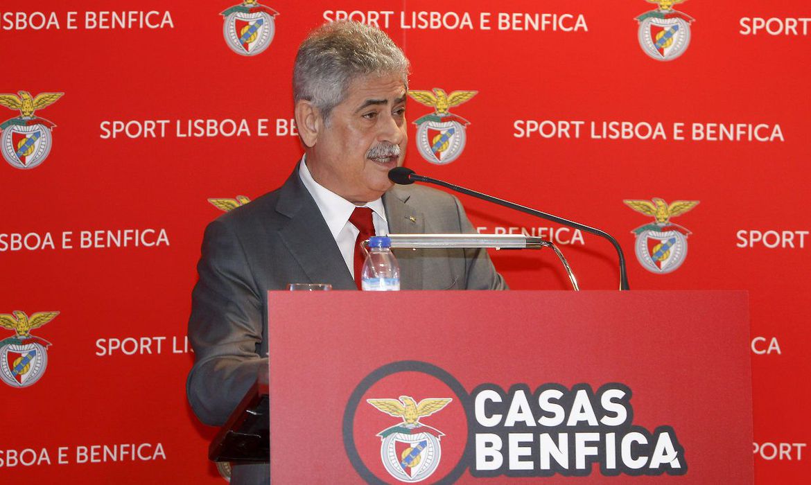 Presidente do Benfica é detido em meio a inquérito de fraude fiscal