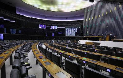 camara 1 400x255 - Câmara termina votação em primeiro turno de PEC que previa distritão