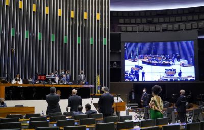 camara 2 400x255 - Sem distritão, Câmara aprova texto-base da PEC da reforma eleitoral