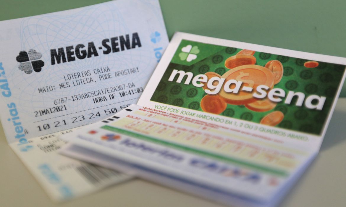 Acumulada, Mega-Sena pode pagar R$ 6,5 milhões neste sábado
