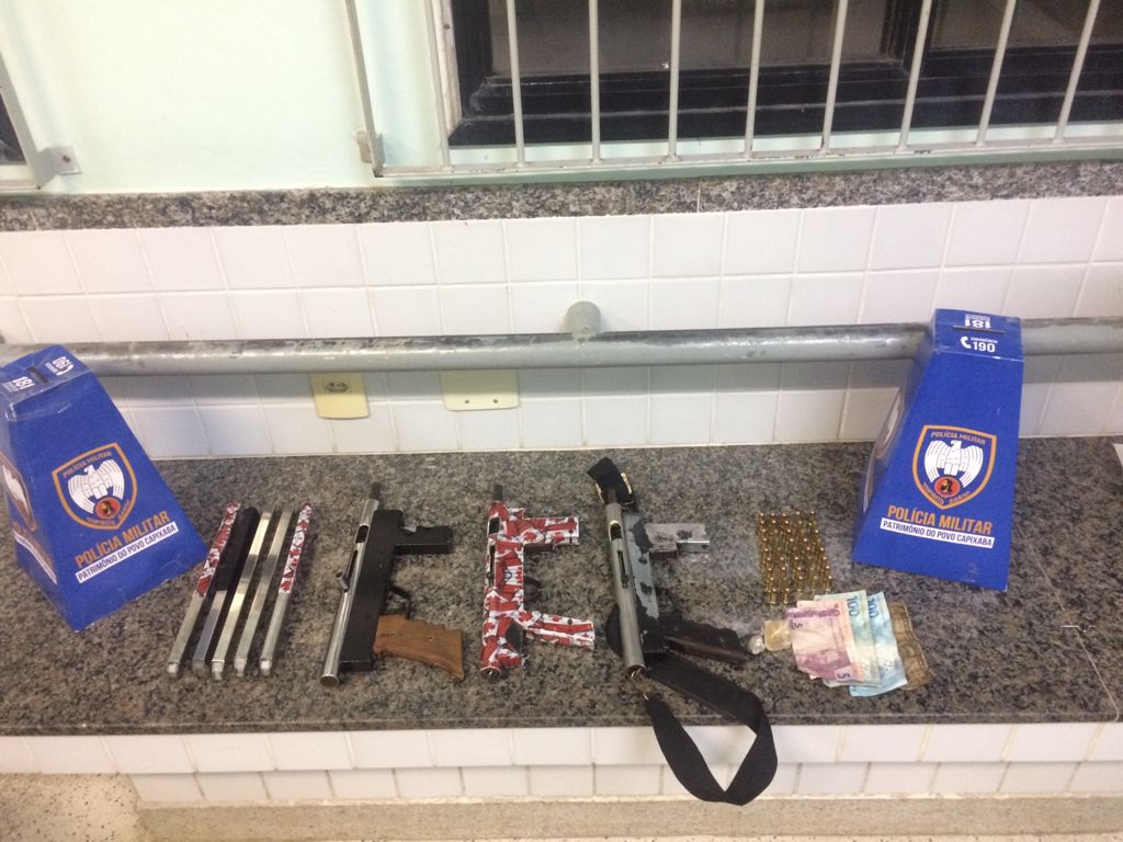 MILITARES DA 10ª CIA IND APREENDEM TRÊS SUBMETRALHADORAS EM ANCHIETA