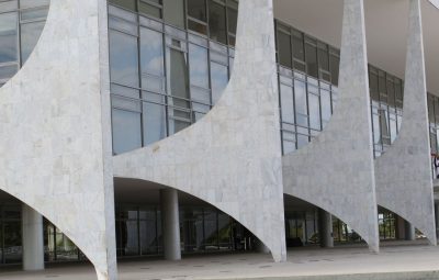 palacio do planalto250620213588 400x255 - Lei que possibilita videochamadas com pessoas internadas é sancionada