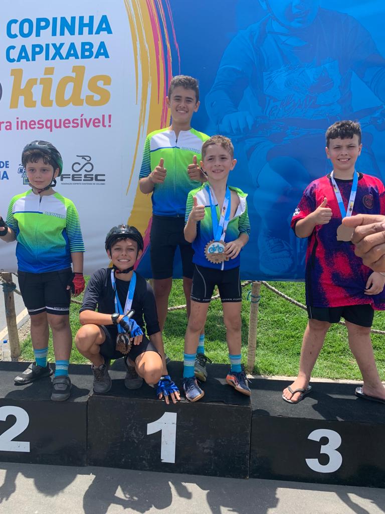 Atletas mirins de Iconha vencem campeonato em Vila Velha