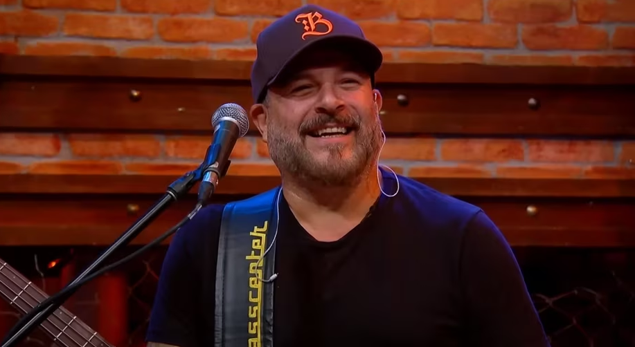 Mingau: Tudo que já se sabe sobre a tentativa de assalto contra o baixista do Ultraje a Rigor