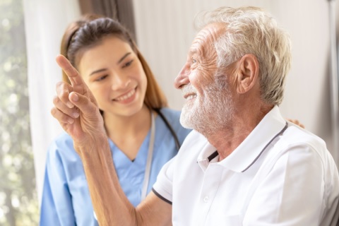 e989c285b8a35a65238680f0823c54f5 - Doença de Alzheimer: O que é, sintomas e tratamentos