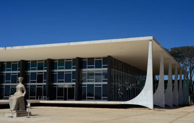 Dino pede documentos que autorizaram pagamento de emendas stf 400x255 - Dino pede documentos que autorizaram pagamento de emendas