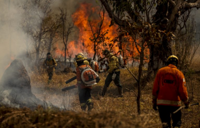 incendios e queimadas 400x255 - Medida provisória flexibiliza transferência de recursos para combate a incêndios florestais