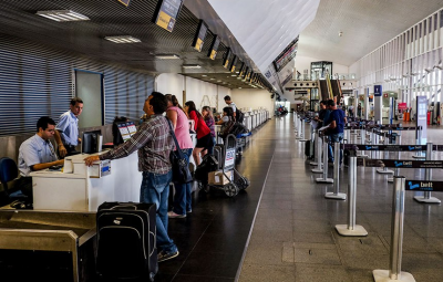 aeroportos 400x255 - Projeto permite transferência de bilhete aéreo e correção de nome de passageiro