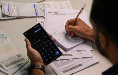 juros 400x255 - Especialista indica como cuidar de finanças em cenário de juros altos