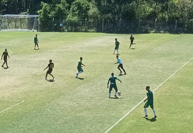 WhatsApp Image 2025 12 21 at 09.24.59 1 670x460 - Vilavelhense é derrotado pelo Porto Vitória em jogo-treino