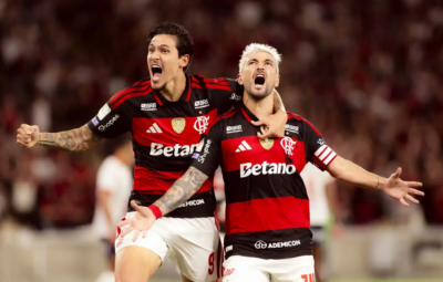 flamengo 400x255 - Fla estreia na Copa do Brasil com triunfo de 2 a 1 sobre o Vitória