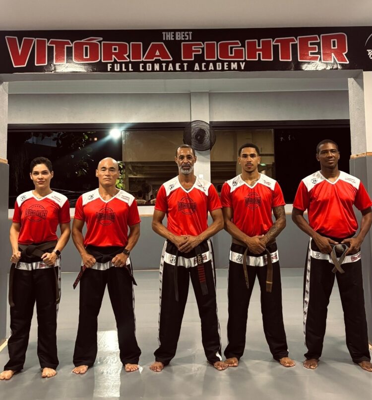 Kickboxing: Vitória Fighter inaugura nova academia em parceria com a Ponto 1